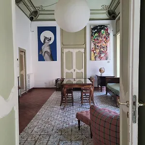 Mojocohouse 2*, Palermo Italia